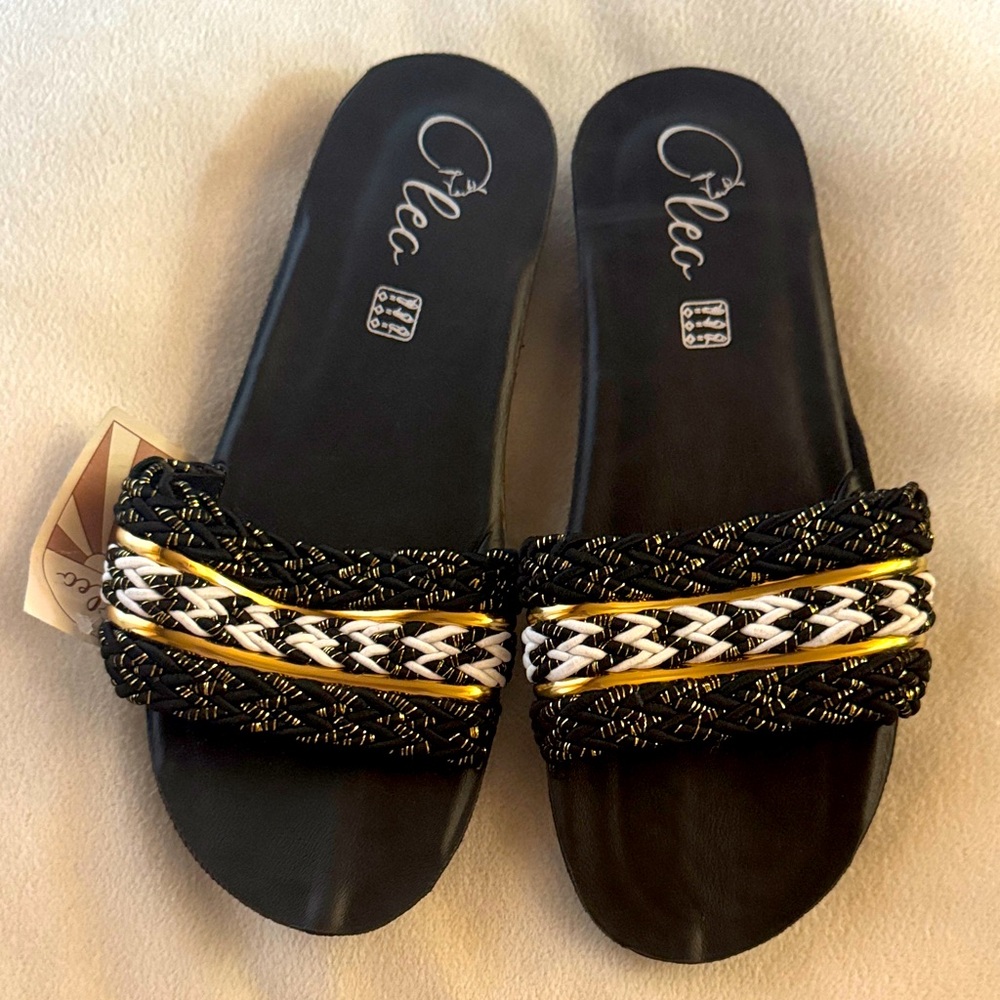 Cleo Black and Gold Glittery Shimmer Women's Size 6 Sandals NWT Flip Flops NEW